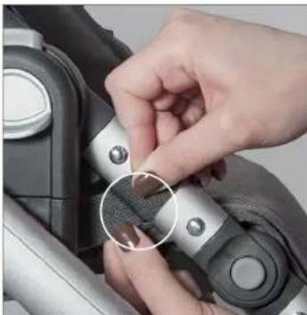 UPPAbaby Cruz - REMOVING FABRICS FROM SEAT - 3