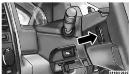 RAM 3500 (2016) - COMMANDES AUDIO AU VOLANT - SELON L'ÉQUIPEMENT - 1