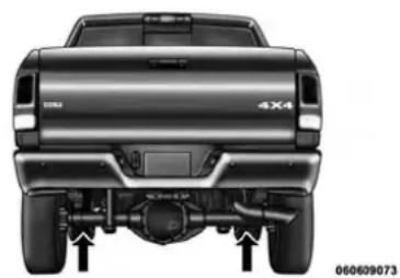 RAM 3500 (2016) - Emplacement de levage arriere - 1
