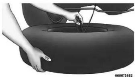 RAM 3500 (2016) - EN CAS D'URGENCE - 2