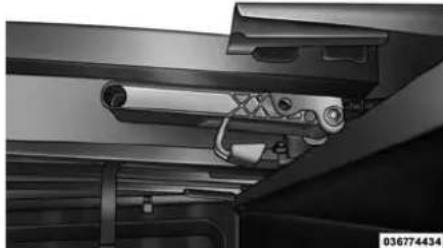 RAM 3500 (2016) - CHARACTERISTIQUES DE VOTRE VEHICULE - 3