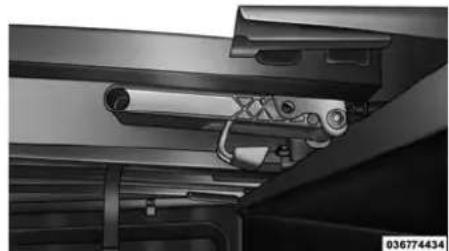 RAM 3500 (2016) - CHARACTERISTIQUES DE VOTRE VEHICULE - 3