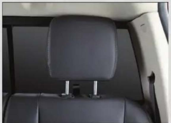 RAM 1500 (2013) - Places d'extrémité droite ou gauche : - 1