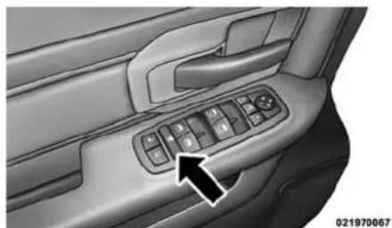 RAM 1500 (2014) - Commutateurverrouillagedeplace (moderesaquatreportieres seulement) - 1