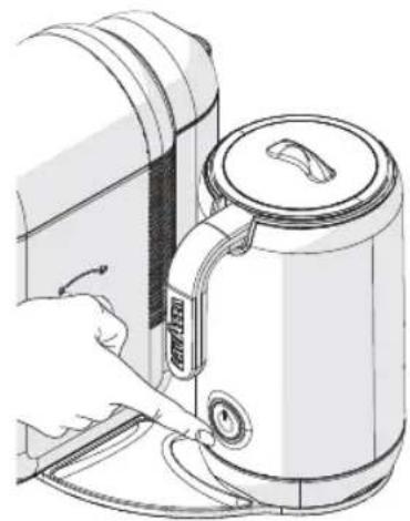 Lavazza A Modo Mio Minu LM 500 - DE MELK VERWARMEN EN OPSCHUIMEN - 2