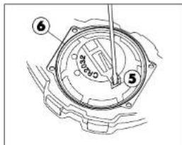 CRIVIT 1LD4086 IAN 270679 - Pour changer la pile de votre Montre cardioféquencemètre - 2