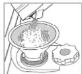 HOTPOINT LFF 8M132 EU - Einfüllen des Regeneriersalzes - 1