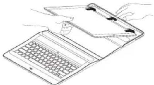 LOGITECH Create iPad Pro keyboard case - Inserción del iPad Pro en el soporte - 1