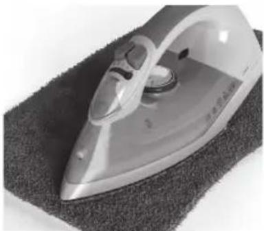 AEG DB1380 - Na anoθηκενε ταντa to σιδερο Στο πέλμα στήριεκ. - 2