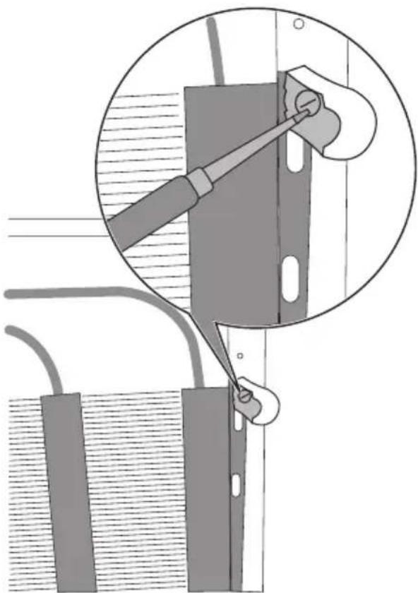 ELECTROLUX EUC 19291 W - In het apparaat vindt u twee afstandstukken die geplaatst要去en worden zoals aangegeven op de afbeelding. - 1