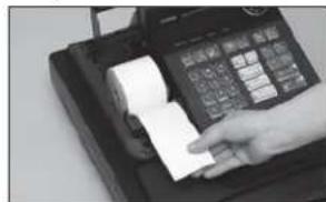 CASIO SES10 - Mettre en place le papier des tickets - 3