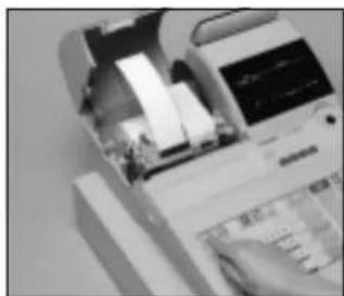 CASIO CE6100 - Mise en place du rouleau de reçus - 11