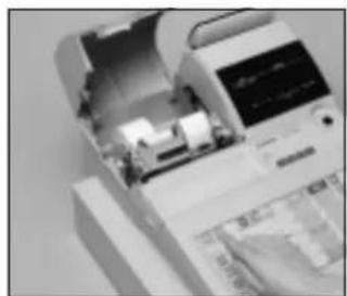 CASIO CE6100 - Pour remplaçer le rouleau de la bande de contrôle - 10
