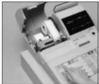 CASIO CE6100 - Pour remplaçer le rouleau de la bande de contrôle - 4