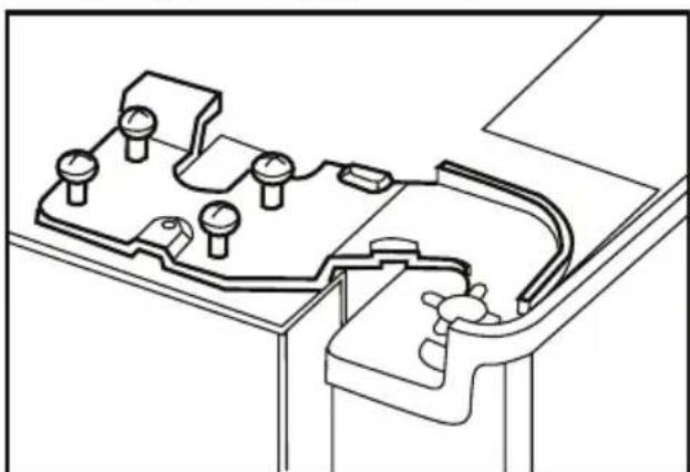 BEKO GNE 60520 DX - Réglage du jeu entre les portes supérieures - 4