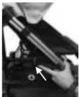 Topmark Lucca - CONVERT THE SEAT FROM FORWARD FACING TO PARENT FACING - 4