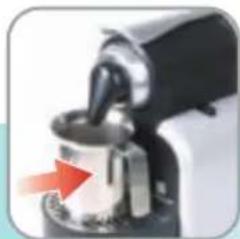 KOENIG Nespresso Essenza Automatic - Première mise en service ou après une période de non-utilisation prolongée Primo utilizzo o dopo un lungo periodo di inattività - 6