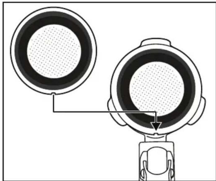 SILVERCREST SEM 1100 B3 - Inserting the espresso sieves in the sieve holder - 1