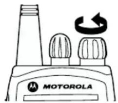 MOTOROLA CP040 - ENCENDIDO Y APAGADO DEL RADIOTELEFONO - 2