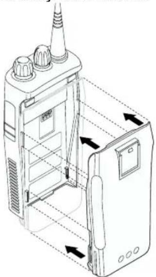 MOTOROLA CP040 - Colocacao da Bateria - 1