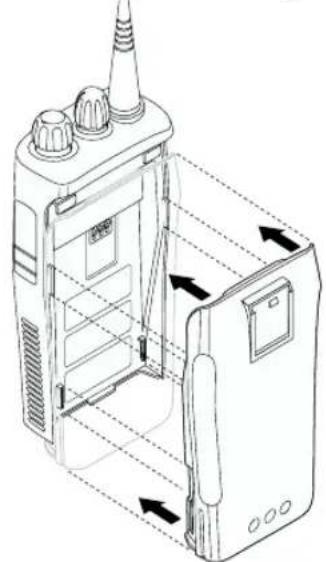 MOTOROLA CP040 - Attaching the Battery - 1