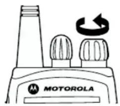 MOTOROLA CP040 - ACCENSIONE E SPEGNIMENTO DELLA RADIO - 2