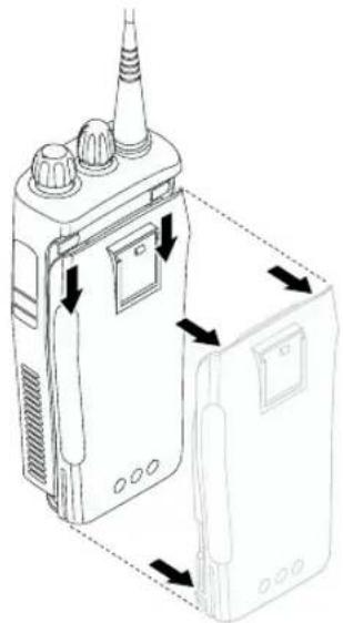 MOTOROLA CP040 - Bataryanin Cikarilmasi - 2