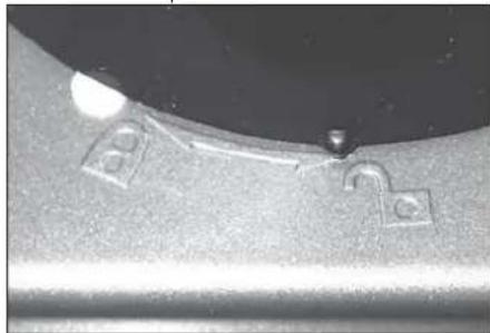 SILVERCREST SKMP 1200 A1 - Montaggio della caraffa 12: Avvertenza! - 1