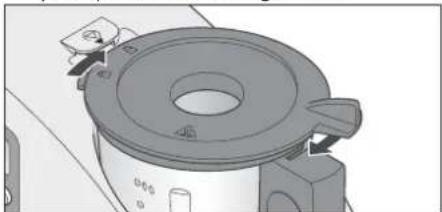SILVERCREST SKMH 1100 A1 - Låget til blenderen sættes på - 1