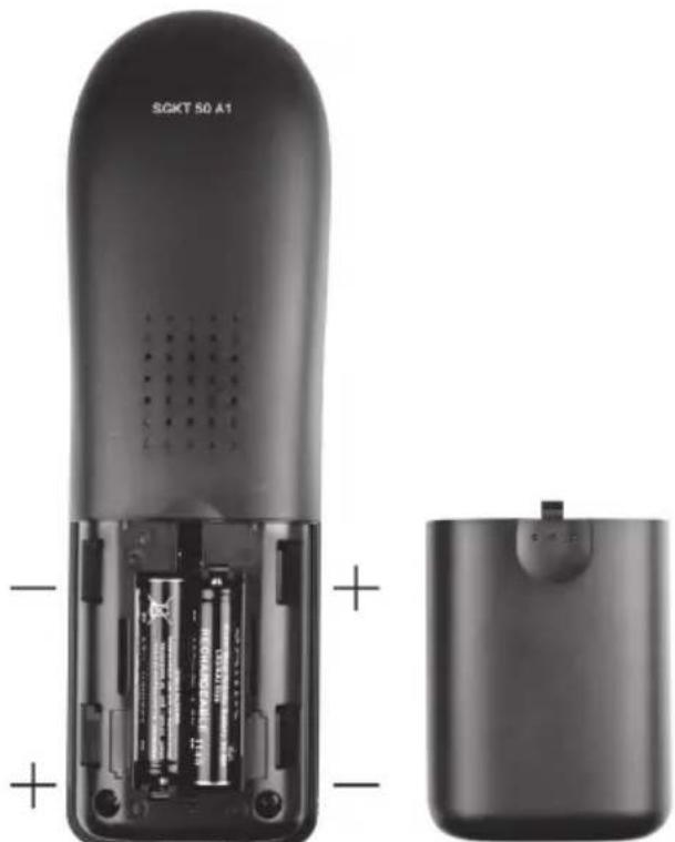 SILVERCREST SGKT 50 A1 - Insertion des piles dans le combiné - 1