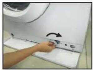 PROLINE FP 812 E - De afvoerpomp reinigen - 3