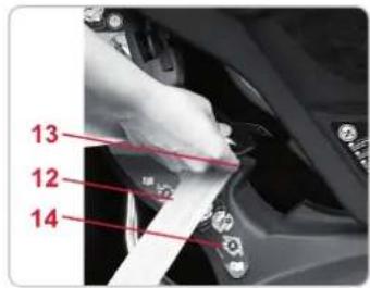 Britax-Römer FIRST CLASS plus Storm grey - Montage du siège auto - 2