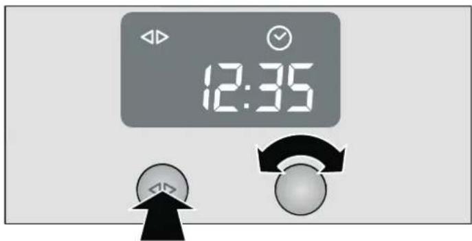 CONSTRUCTA CF132553 - Setting the clock - 1