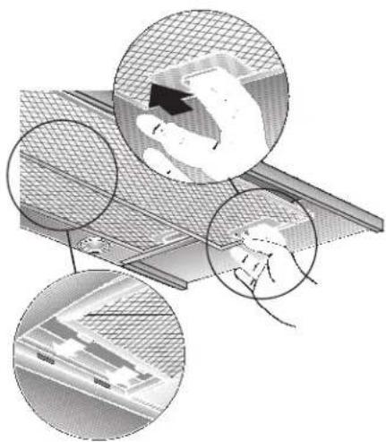 CONSTRUCTA CD96350 - Removing and inserting the metal grease filters: - 1
