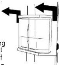 AMANA XRSS 267 - De Beverage Chiller™ verwijderen en installeren: - 1