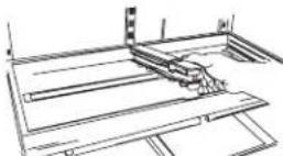 AMANA XRBR 904 - Jos jäkaapin ovi ei avaudu tarpeksi laatikoiden poistamiseksi: - 1