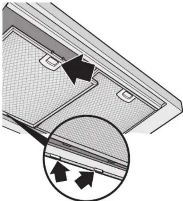 GAGGENAU AW560190 - Smontaggio e montaggio dei filtri metallici per grassi: - 1