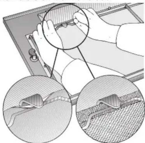 GAGGENAU AH273150 - Aus- und Einbau den Fettfilters Bei Dunstabzugshauben mit einer Filteratte: - 3