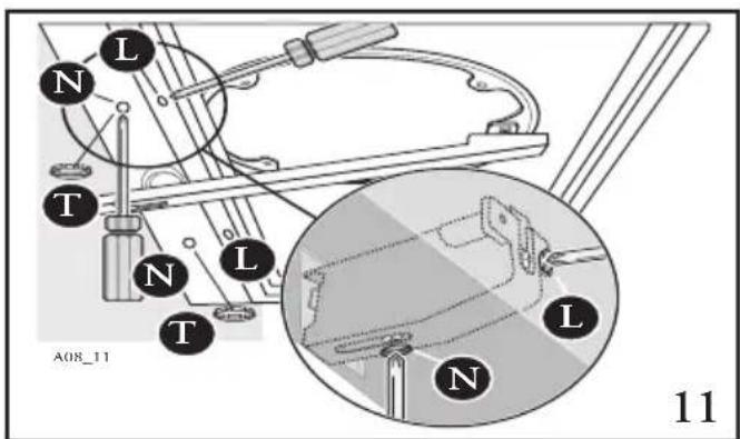 Ariston Thermo HDM 9 IX - 1- Perçage de la paroi - 7