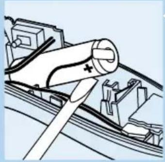 PHILIPS HQC486 - Accu verwijderen - 6