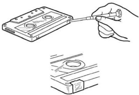 YAMAHA KXW421 - PROTECTING YOUR RECORDINGS - 1