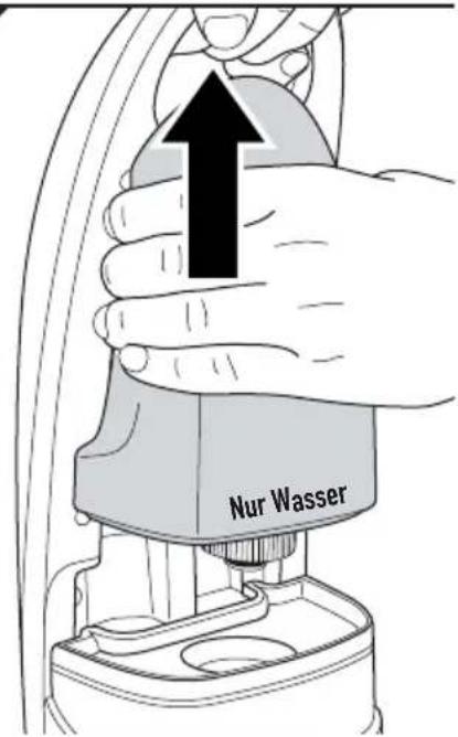 DIRT DEVIL Aquaclean M3180 - Filling the water tank - 1