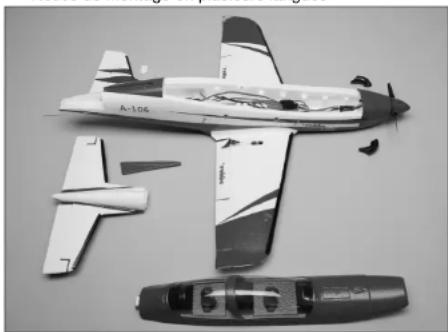 ROBBE Pilatus PC21 - Contenu du kit: - 1