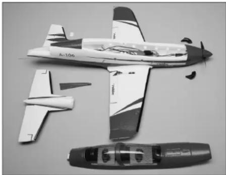 ROBBE Pilatus PC21 - Contenuto della confezione: - 1