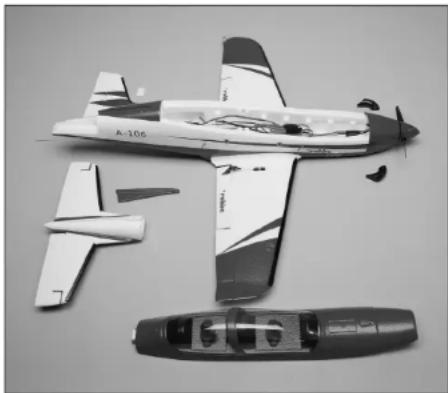 ROBBE Pilatus PC21 - Set contents: - 1