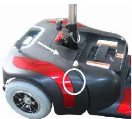Vermeiren VENUS 3 T3G - ■ Hoofdcircuitbreker (knop Reset) - 1