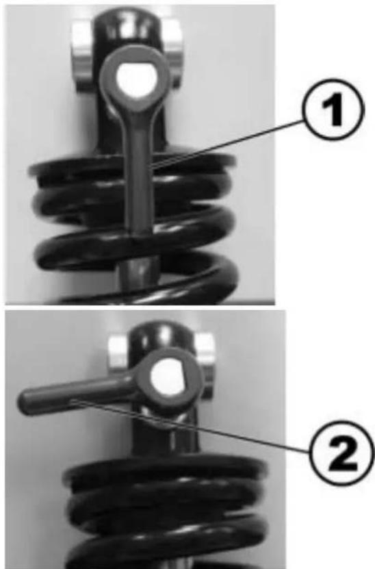 Invacare Comet Alpine - Effectuer un réglage plus dur de la suspension - 1