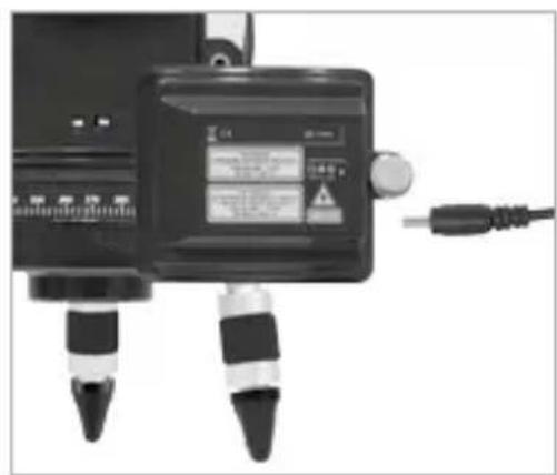 Laserliner PowerCrossLaser 8 S - 1Hantering av litiumjonsbatteriet - 1