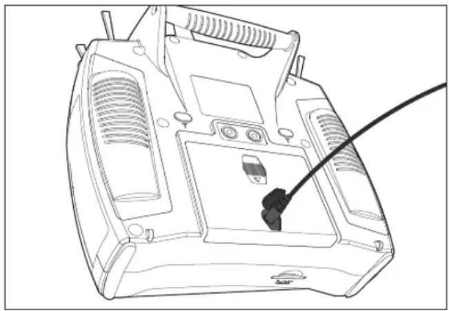 SPEKTRUM DX8G2 - EINSETZEN DES LITHIUM SENDERAKKUS - 3