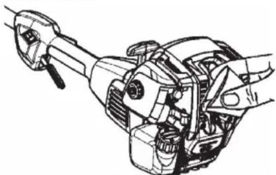 MCCULLOCH B428 PS - EINFULLEN VON ÖL - 2